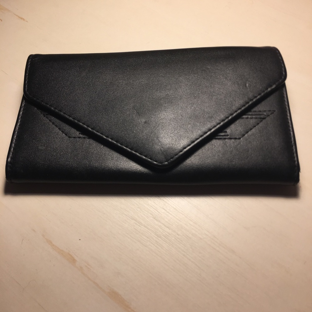 Wild fable plain black wallet